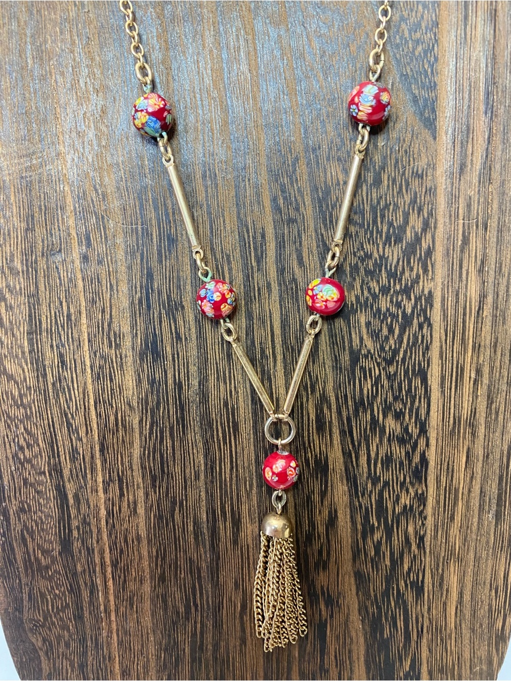 Sarah Coventry Venetian Treasure Red Floral Bead Tassel Vintage Necklace GoldTon